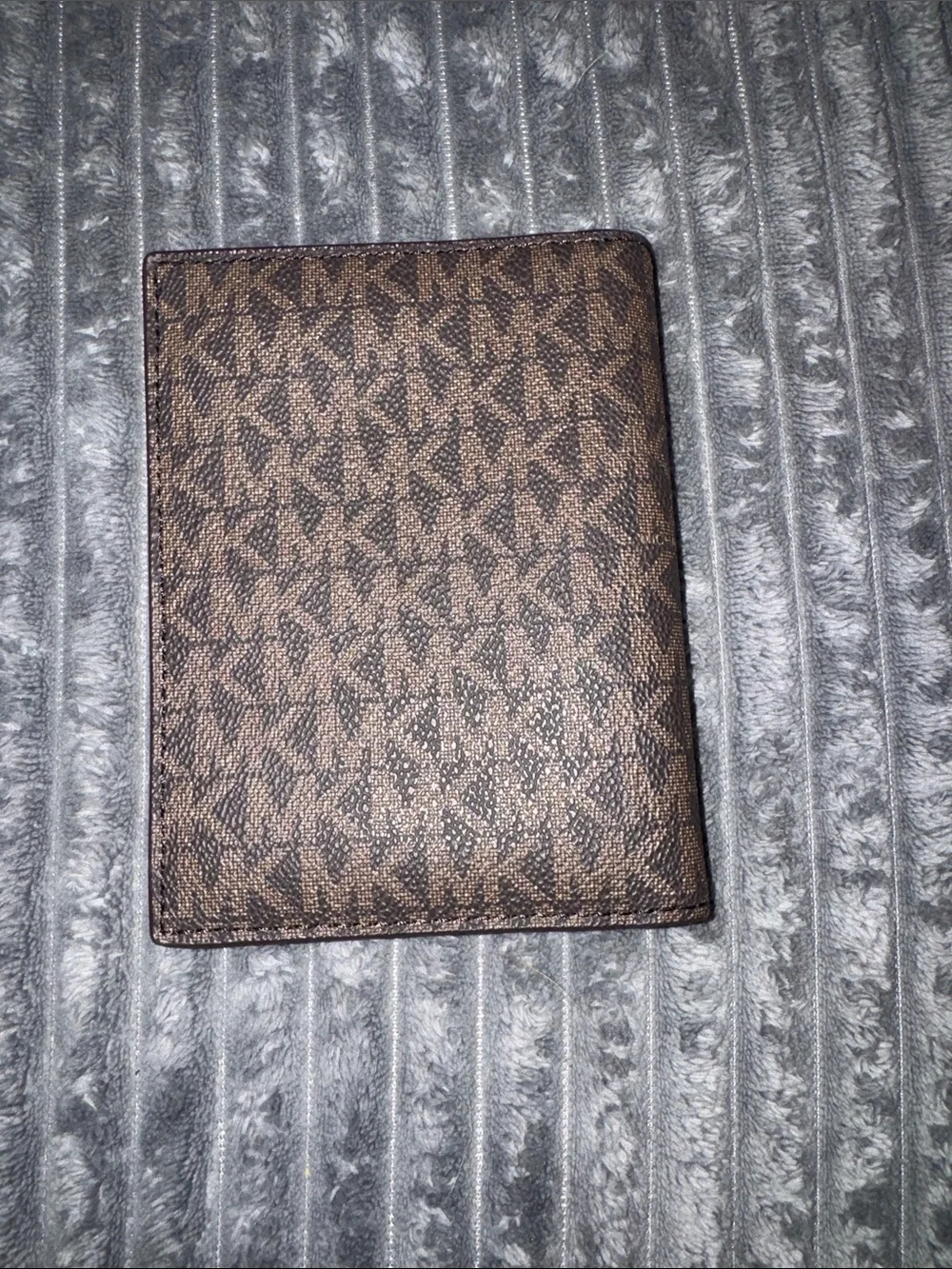 Michael Kors Black and Gold Logo-Print Leather Card Wallet